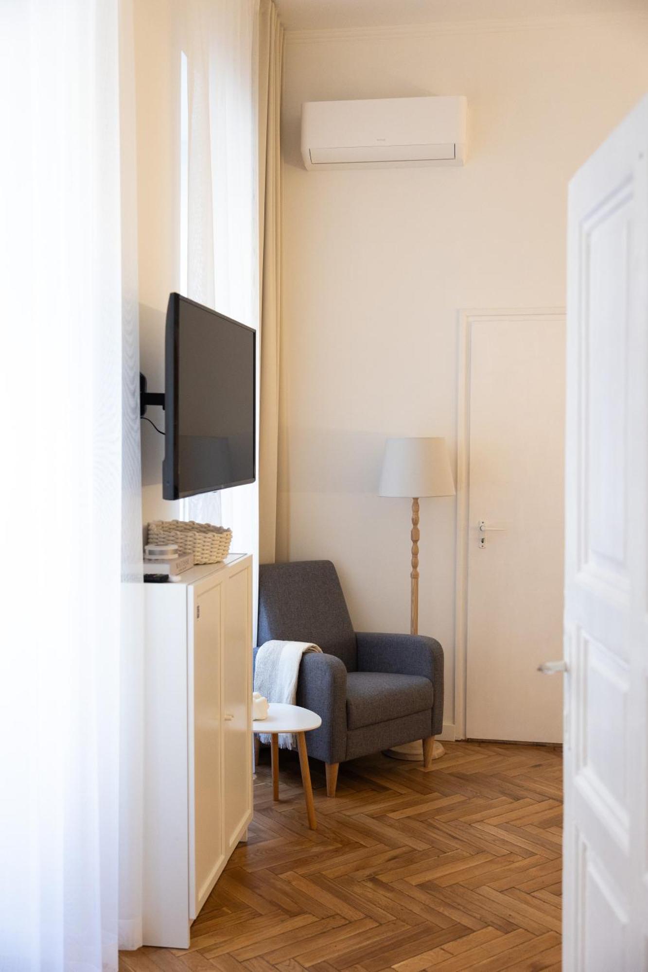 Cozy Apartment In Budapest Esterno foto